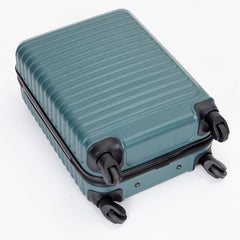 20" Carry On Lightweight Hardside Luggage with Spinner Wheels