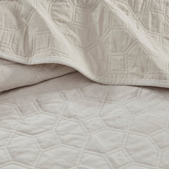3 Piece Velvet Quilt Set Ivory King/Cal King