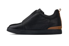 CALTO - J1931 - 2.6 Inches Taller (Black / Black Sole) - Slip-On Snoafers