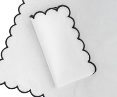 Napkins Black and White - Closewave Scalloped Edge