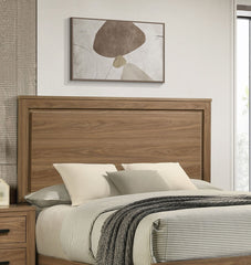 Walnut / Chestnut 3pc Queen Size Bedroom Set with Nightstands