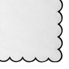 Napkins Black and White - Closewave Scalloped Edge