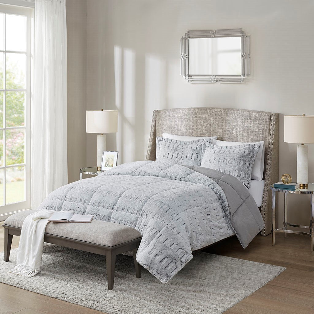 King/Cal King Back Print Long Fur Comforter Mini Set