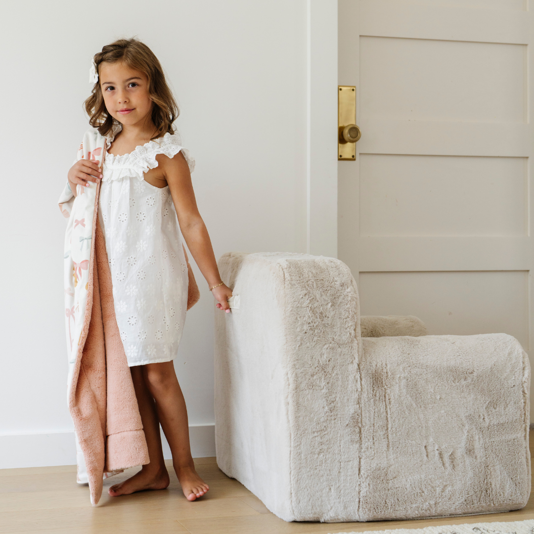Modern Oversized Cozy Accent Lounge Chai