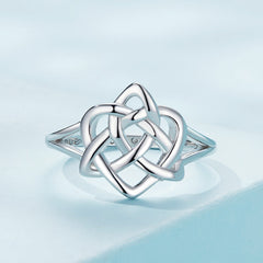 925 Sterling Silver Ring Size 6.0 with Platinum Plating